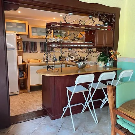 In Vila La Eforie Sud *
