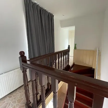 Проживание в семье In Vila La Eforie Sud *