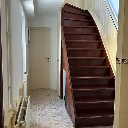 Проживание в семье In Vila La Eforie Sud