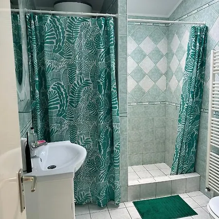 Homestay In Vila La Eforie Sud